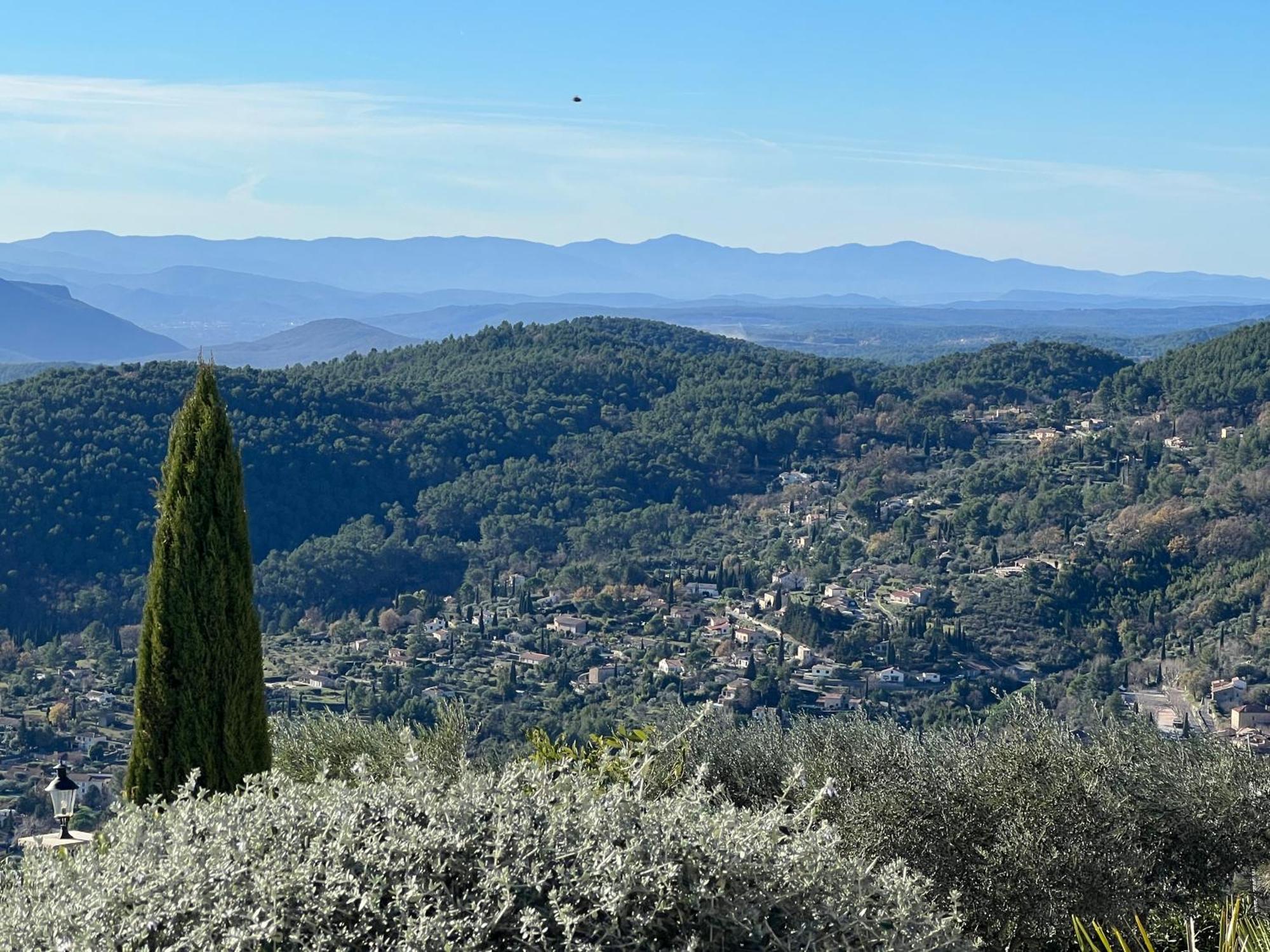 Villa La Genestiere - Familienoase Und Golfertraum Mit Infinity-Pool Und 180-Grad-Panoramablick Bis Zum Meer Seillans Exterior foto